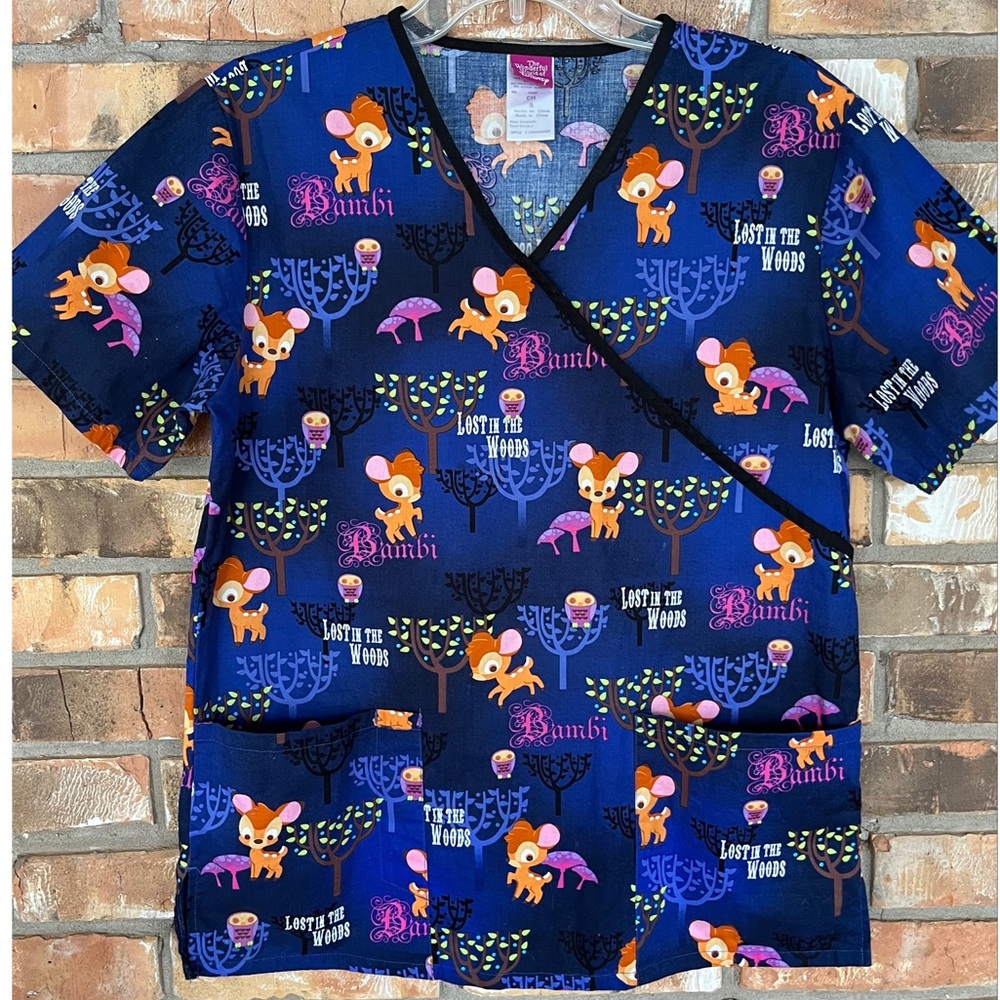 Disney Bambi Lost In The Woods Short Sleeve Scrub Top Small